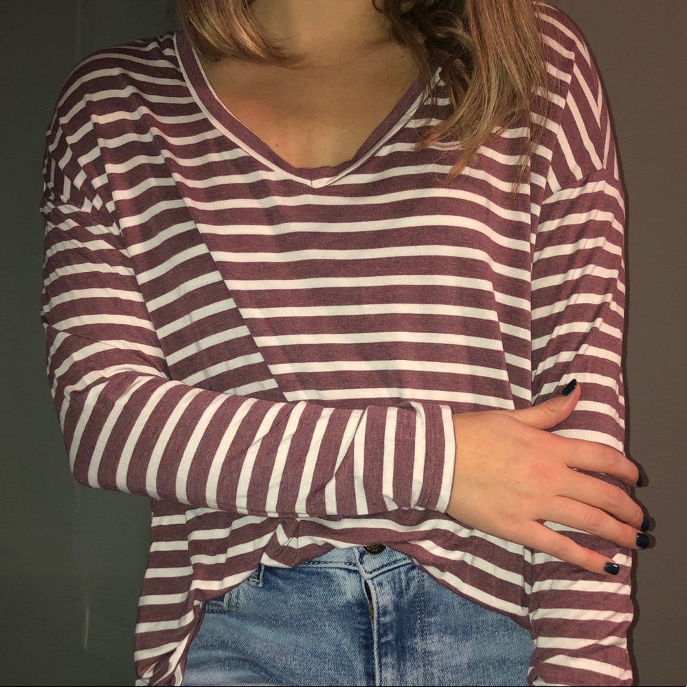 American Eagle Soft and Sexy V-Neck Long Sleeve